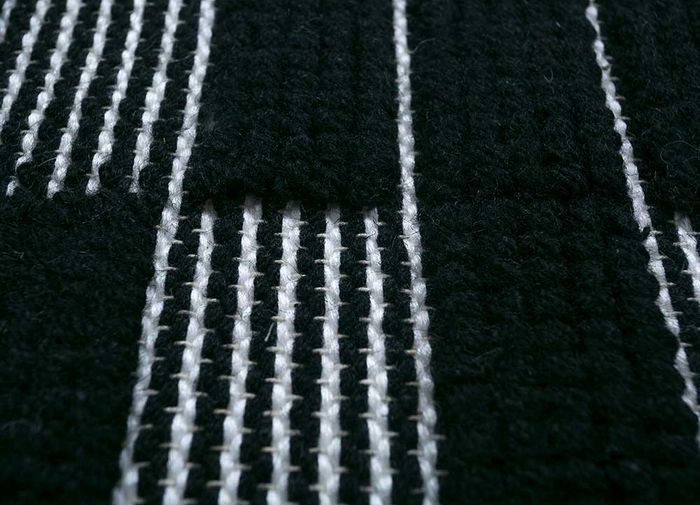 anatolia grey and black wool and viscose flat weaves Rug - CloseUp