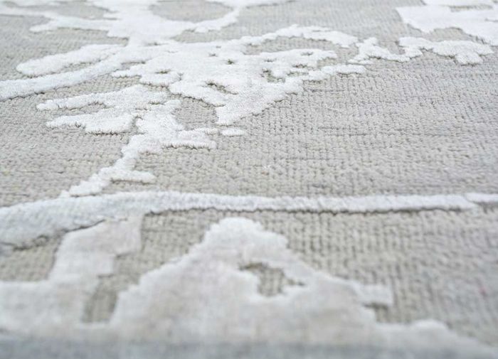 manifest grey and black wool and silk hand knotted Rug - CloseUp