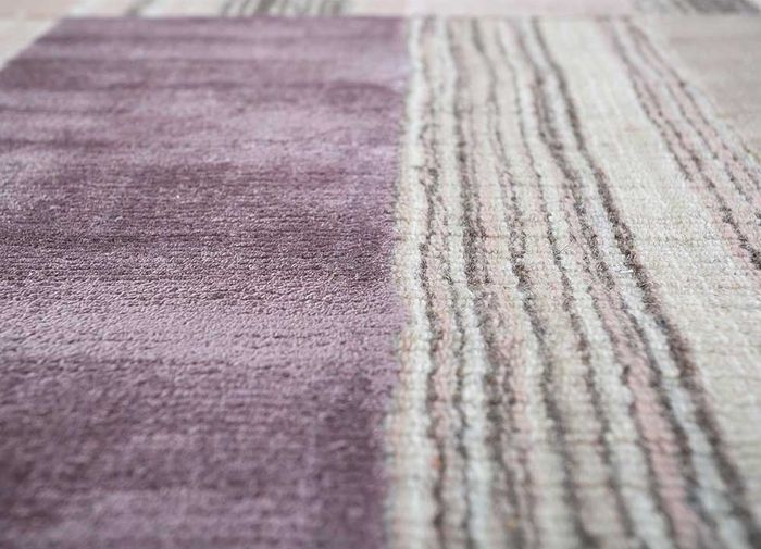 tesoro pink and purple wool and viscose hand loom Rug - CloseUp