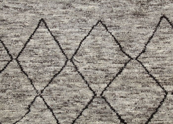 zuri beige and brown wool hand knotted Rug - CloseUp