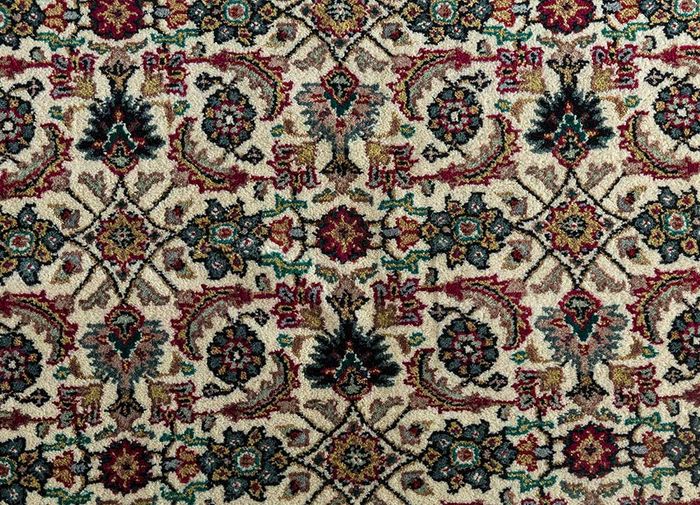 amani ivory wool hand knotted Rug - CloseUp