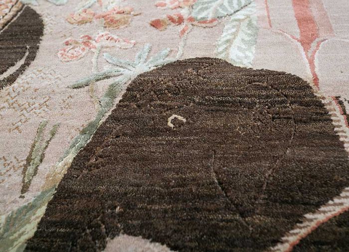 inde rose beige and brown wool and silk hand knotted Rug - CloseUp