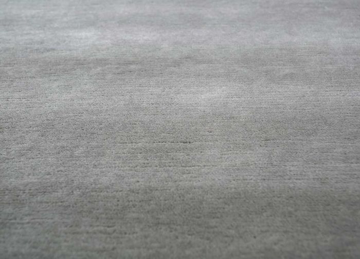 azalea grey and black wool and bamboo silk hand knotted Rug - CloseUp