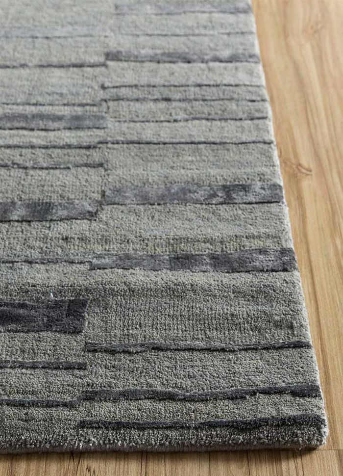 cleo grey and black wool and bamboo silk hand knotted Rug - Corner