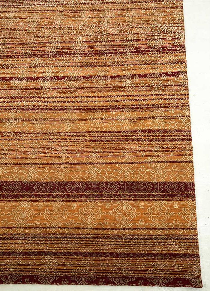 viscaya red and orange wool and silk hand knotted Rug - Corner