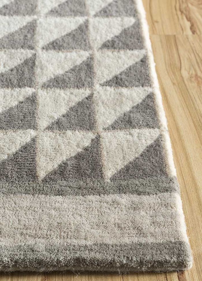 contour grey and black wool hand tufted Rug - Corner