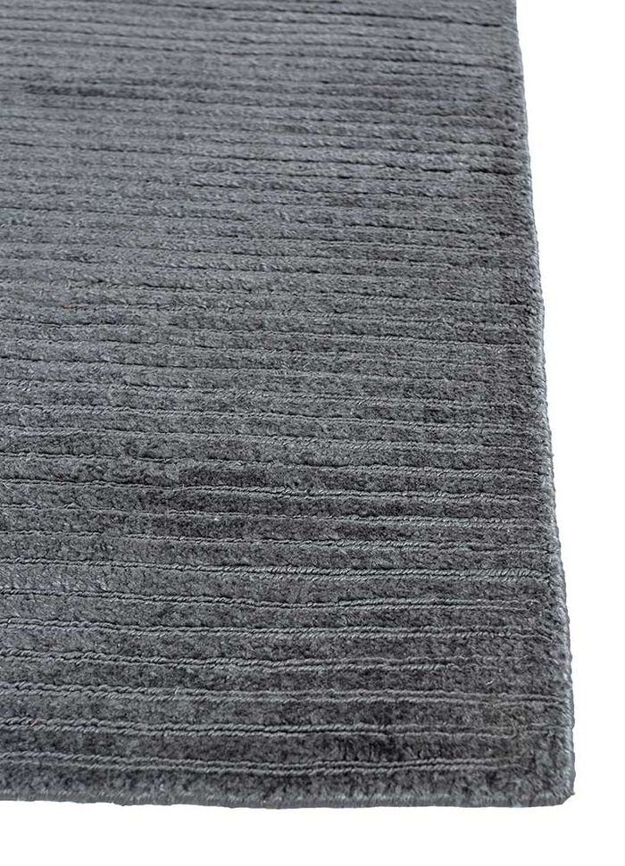 basis grey and black others hand loom Rug - Corner