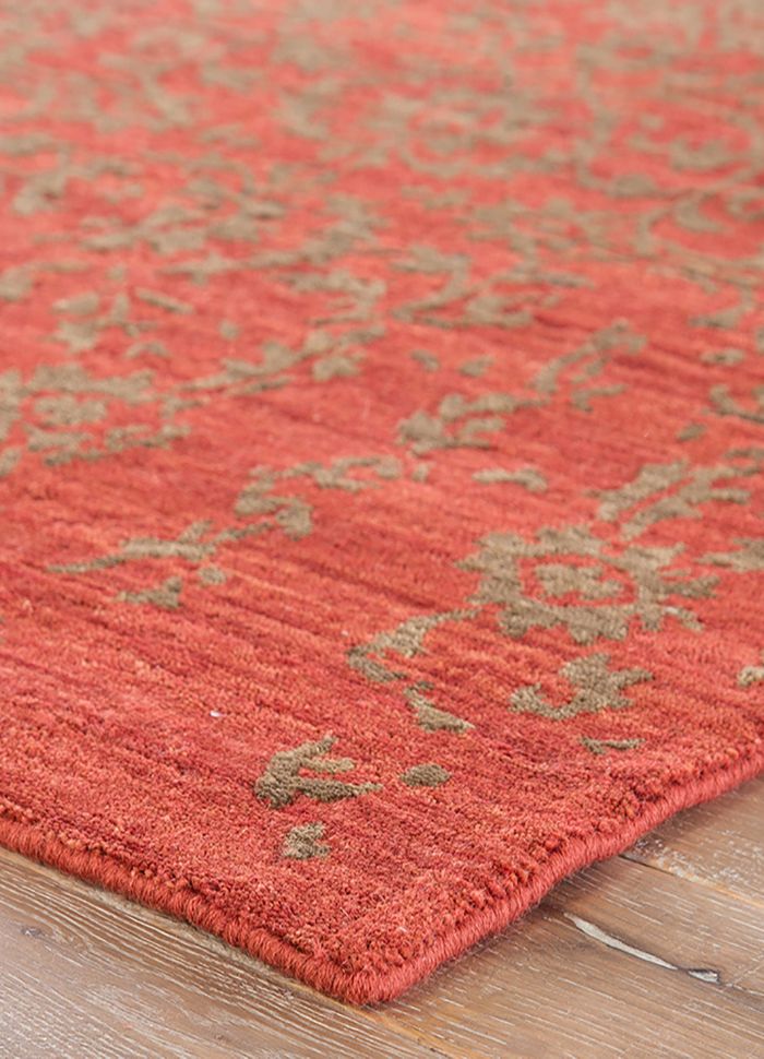 blithe red and orange wool hand knotted Rug - Corner