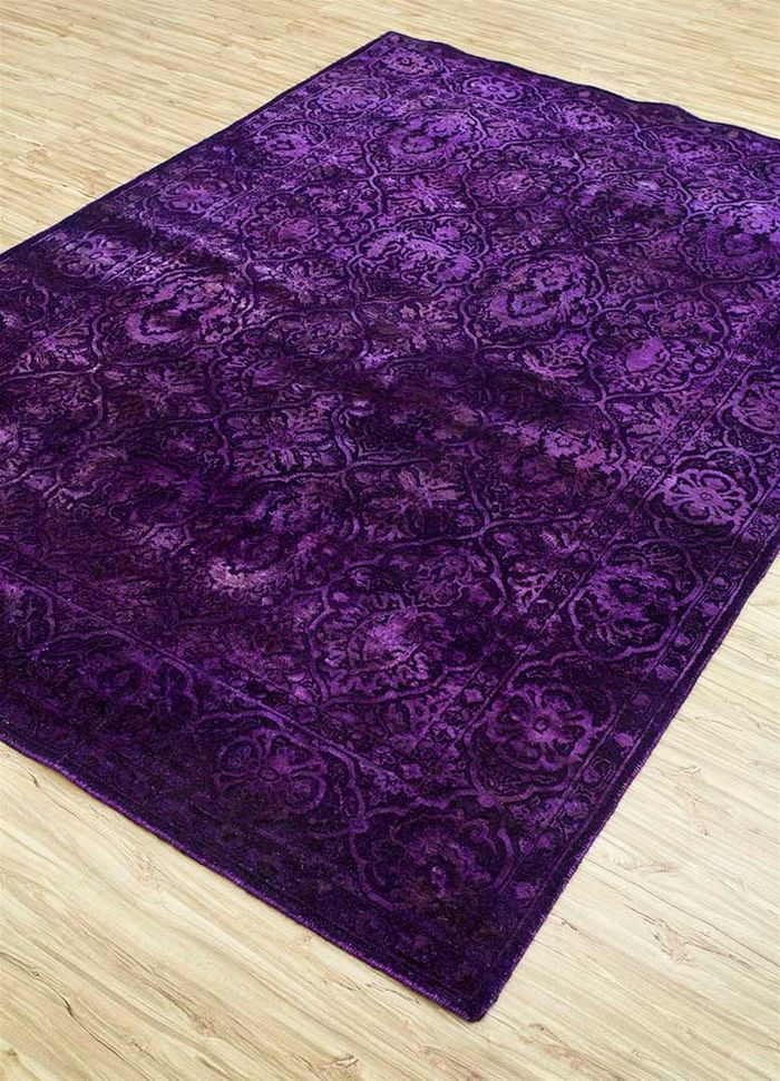 lacuna pink and purple wool and silk hand knotted Rug - FloorShot