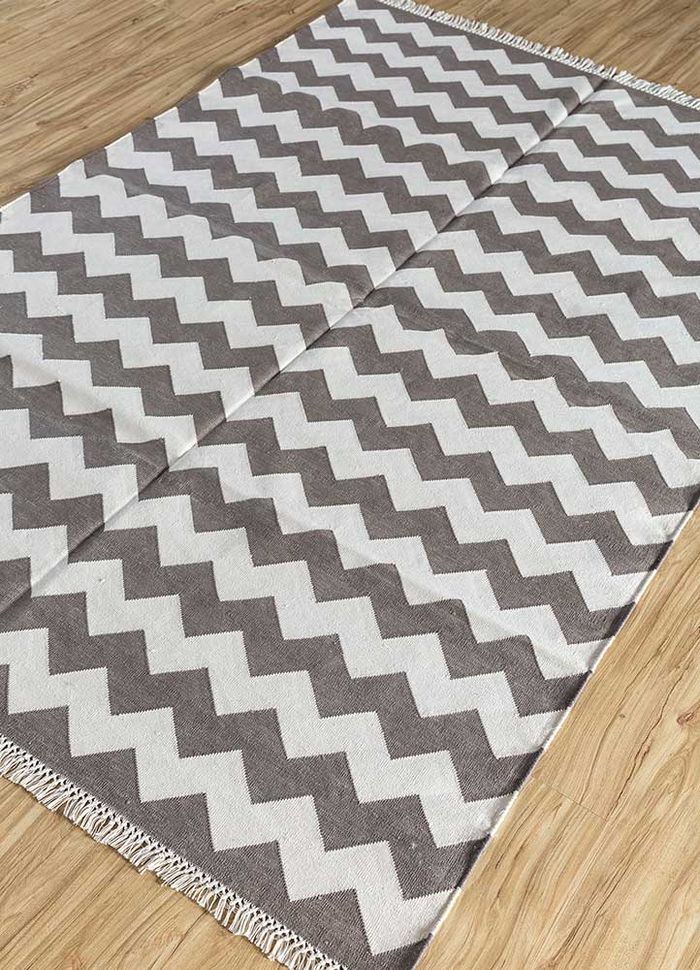 indusbar grey and black cotton flat weaves Rug - FloorShot