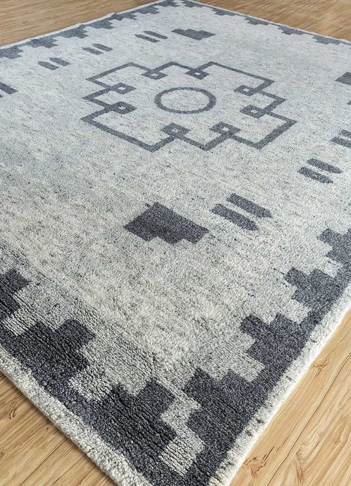 clan grey and black wool hand knotted Rug - FloorShot