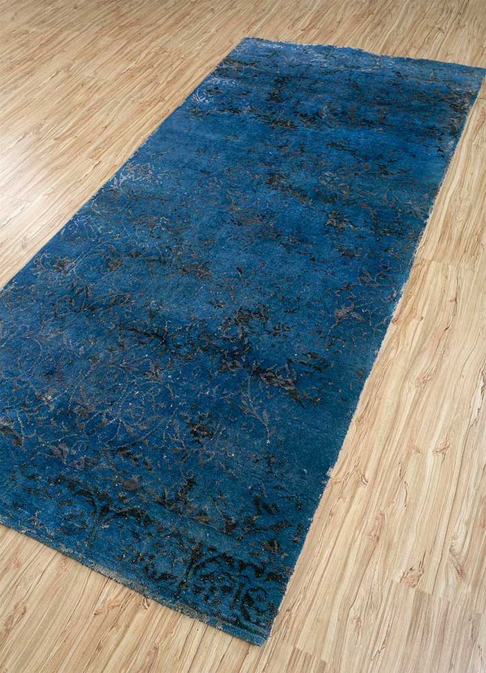 blithe blue wool and bamboo silk hand knotted Rug - FloorShot