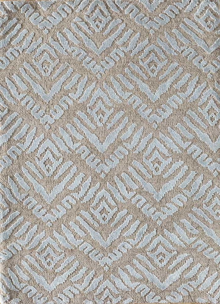 cleo ivory wool and bamboo silk hand knotted Rug - HeadShot