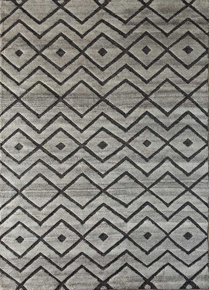 cleo grey and black wool hand knotted Rug - HeadShot