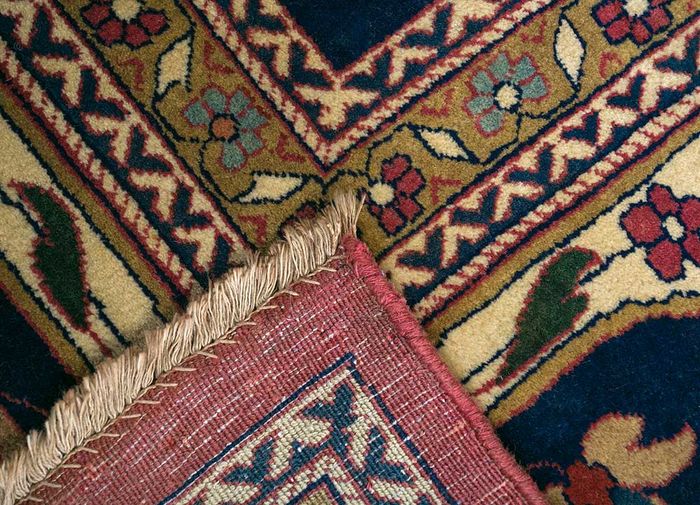 amani red and orange wool hand knotted Rug - Perspective