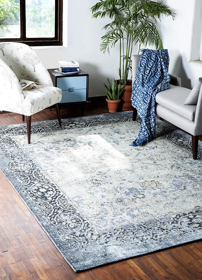 far east blue wool and silk hand knotted Rug - RoomScene