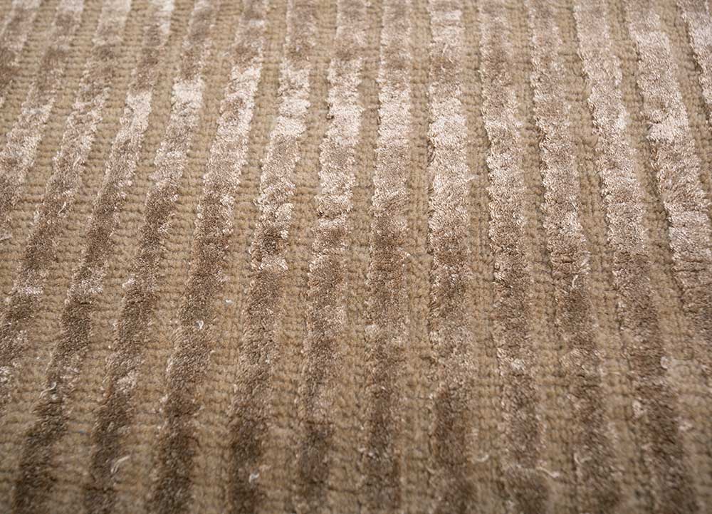 khaas beige and brown wool and bamboo silk hand knotted Rug - CloseUp