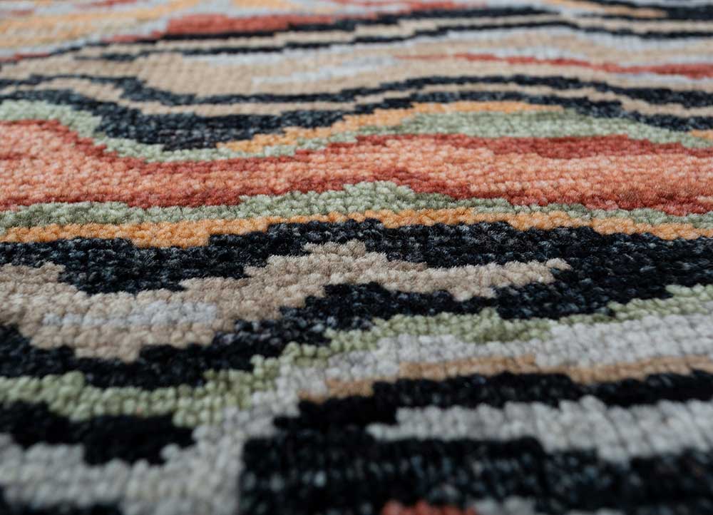 khaas grey and black wool hand knotted Rug - CloseUp