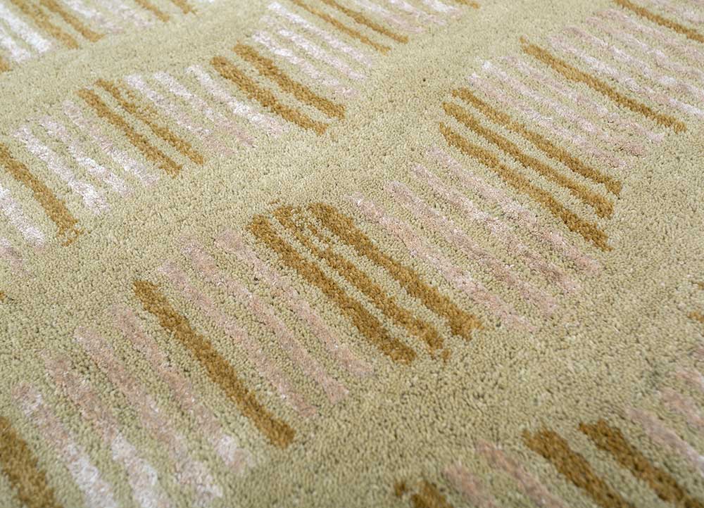 come around beige and brown wool and viscose hand tufted Rug - CloseUp