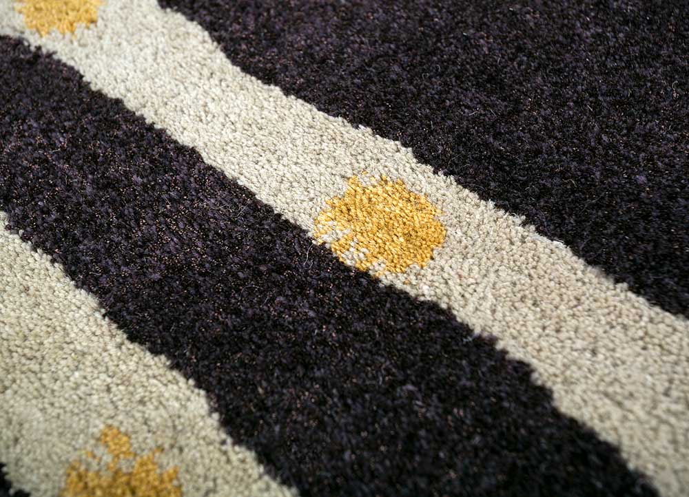 confetti grey and black wool and viscose hand tufted Rug - CloseUp