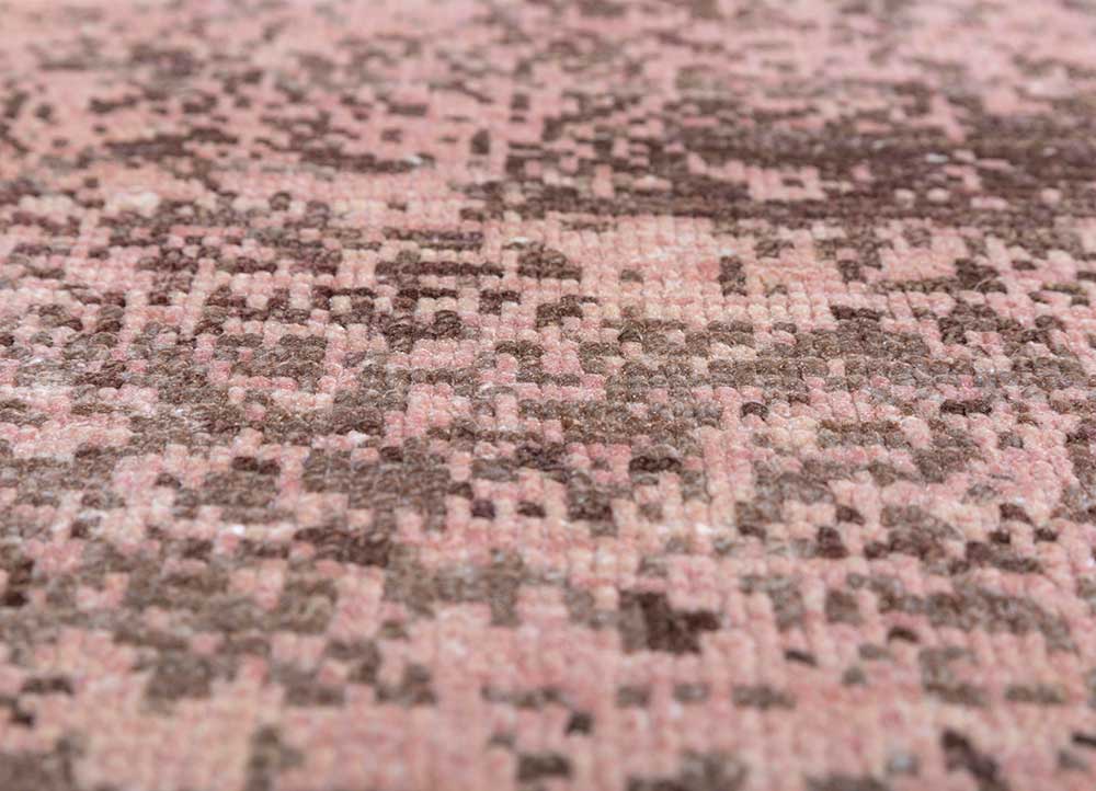 entropy pink and purple silk hand knotted Rug - CloseUp