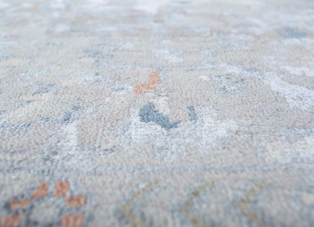 far east grey and black wool and bamboo silk hand knotted Rug - CloseUp