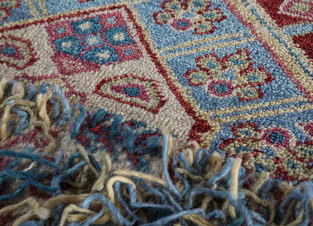 laica multi wool hand knotted Rug - CloseUp