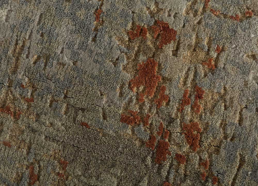 entropy  wool and silk hand knotted Rug - CloseUp