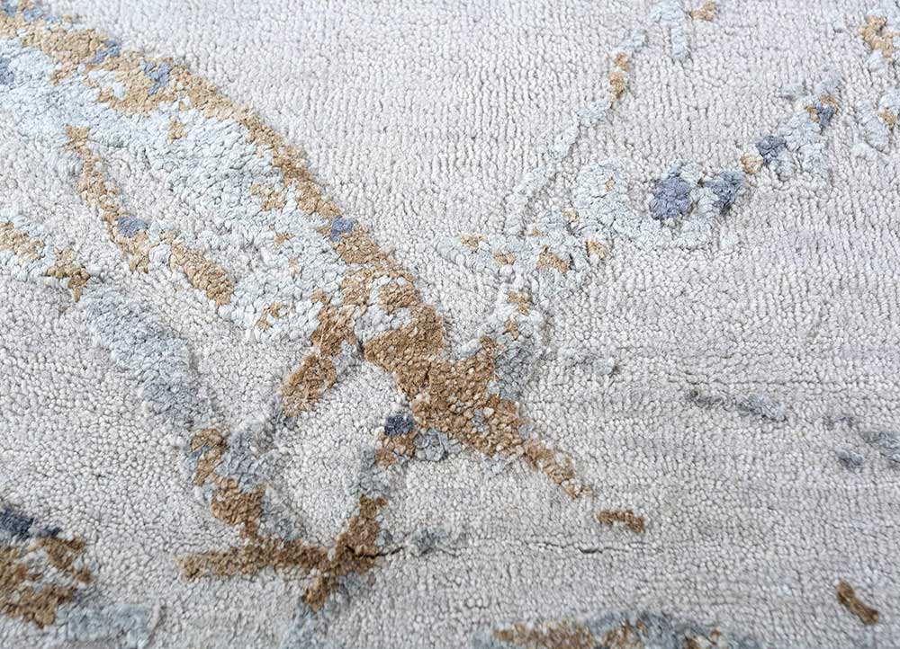 urban pause by kavi ivory wool and silk hand knotted Rug - CloseUp