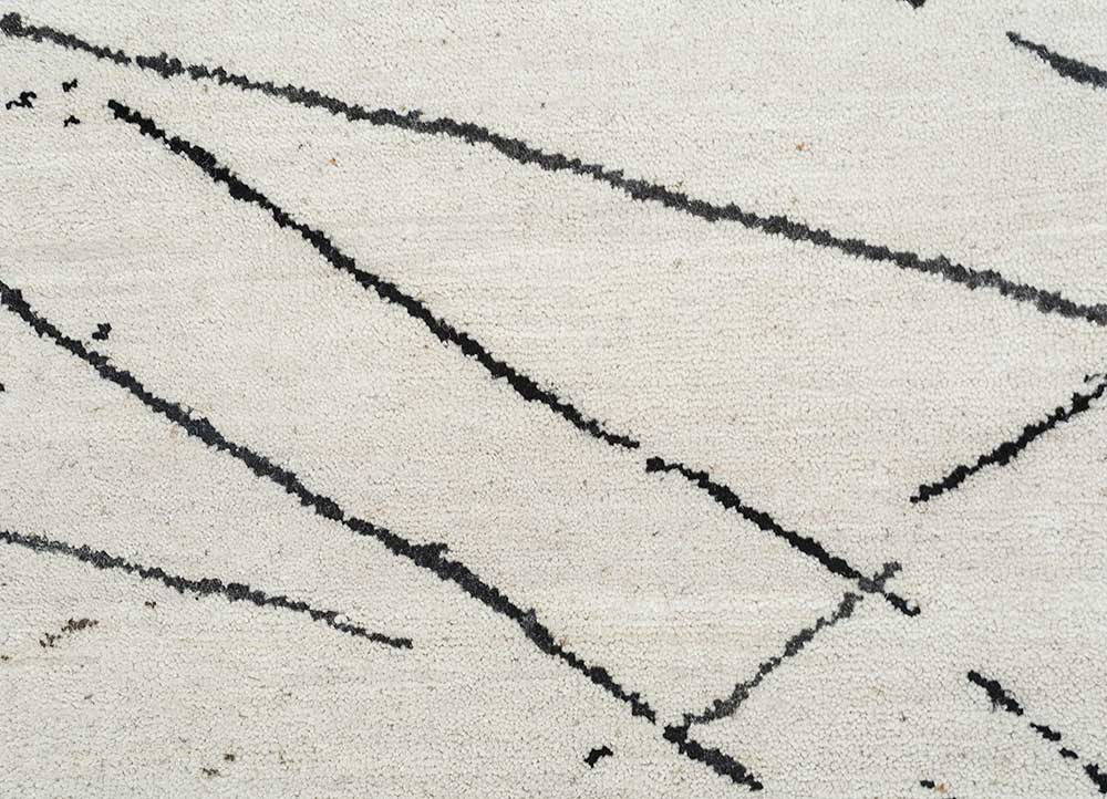 urban pause by kavi ivory wool and silk hand knotted Rug - CloseUp