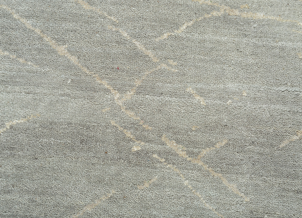 urban pause by kavi  wool and silk hand knotted Rug - CloseUp