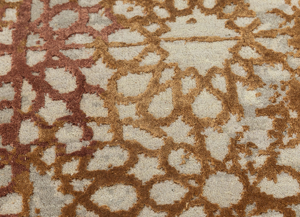 tattvam beige and brown wool and bamboo silk hand knotted Rug - CloseUp