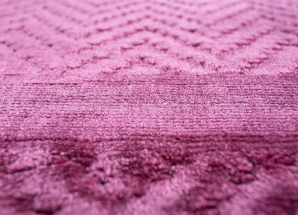 graze pink and purple bamboo silk hand loom Rug - CloseUp