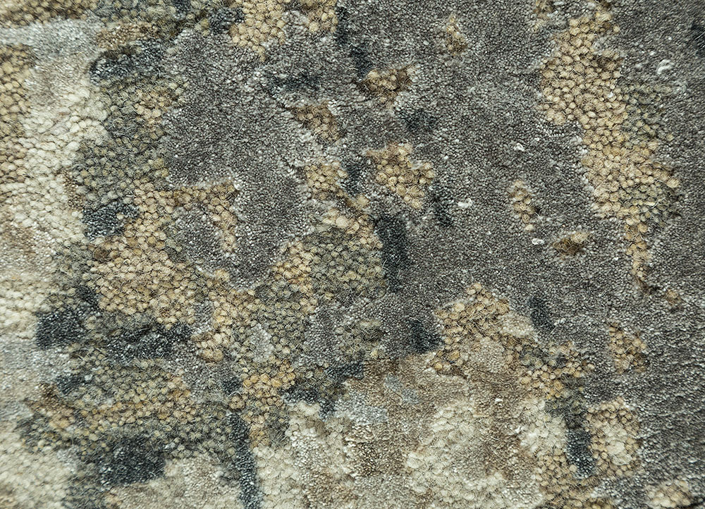uvenuti beige and brown wool and bamboo silk hand knotted Rug - CloseUp