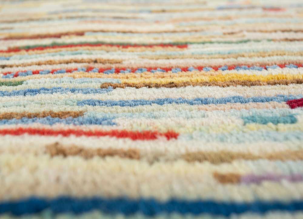 erbe multi wool hand knotted Rug - CloseUp