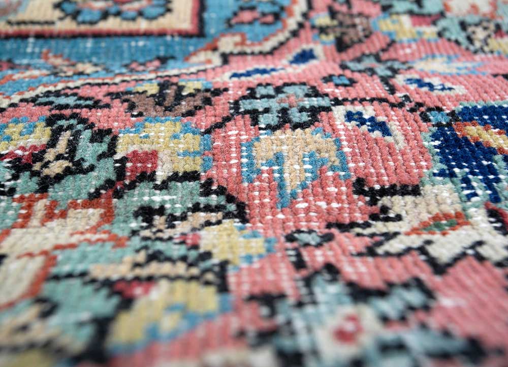 aalam multi wool hand knotted Rug - CloseUp