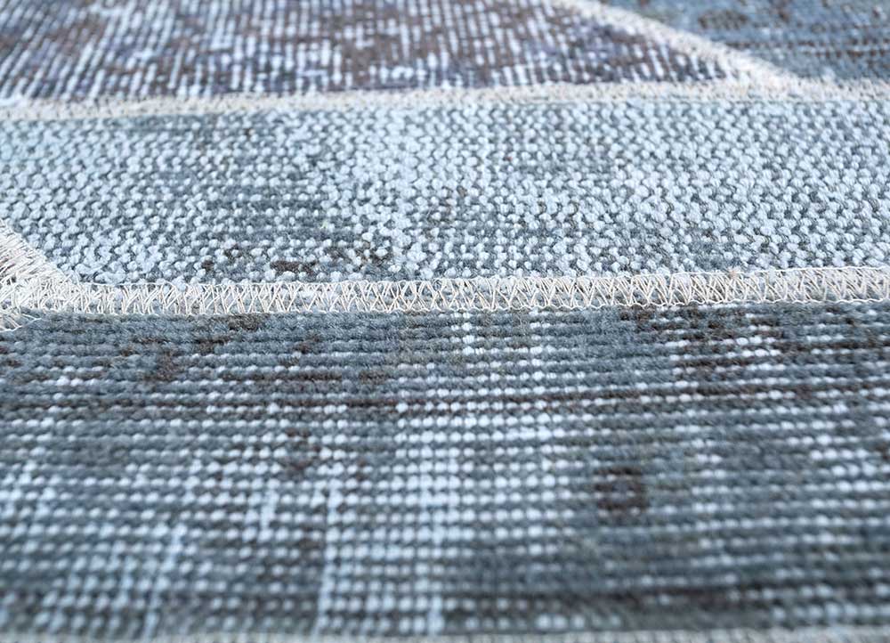 provenance grey and black wool patchwork Rug - CloseUp