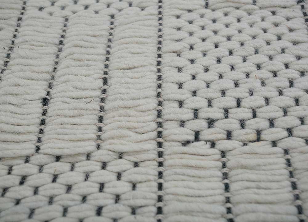 aqua ivory wool flat weaves Rug - CloseUp