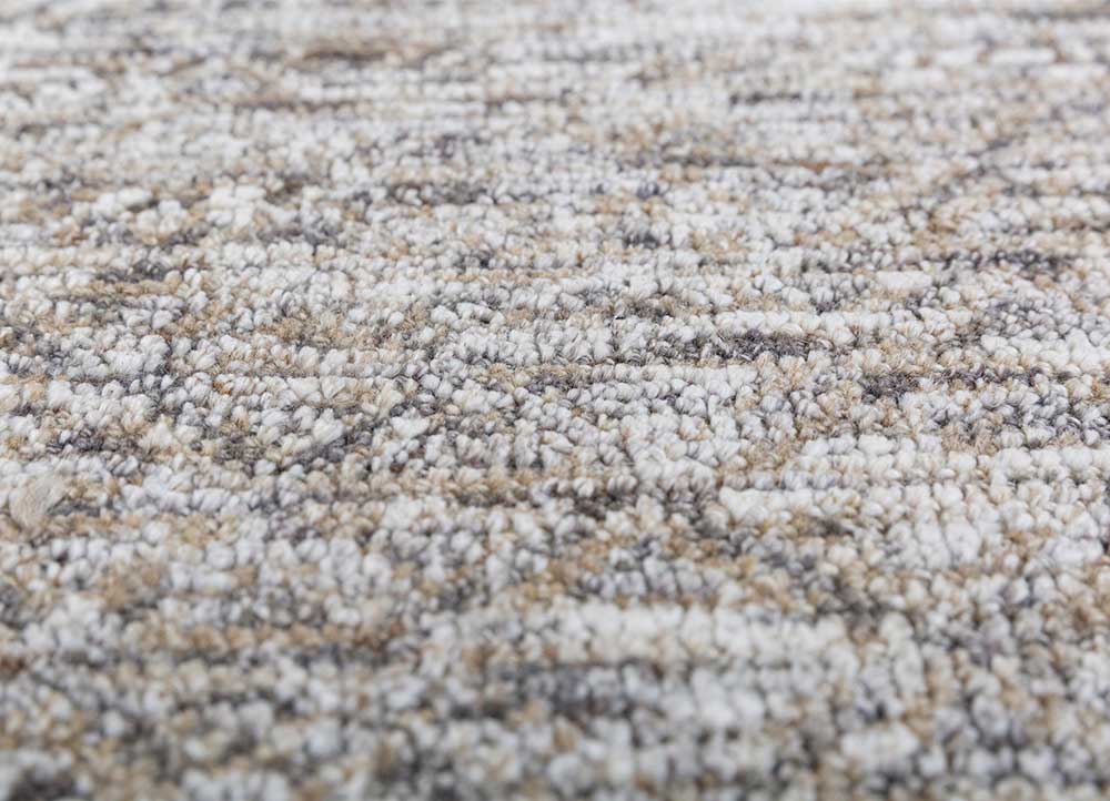 legion ivory wool and bamboo silk hand knotted Rug - CloseUp