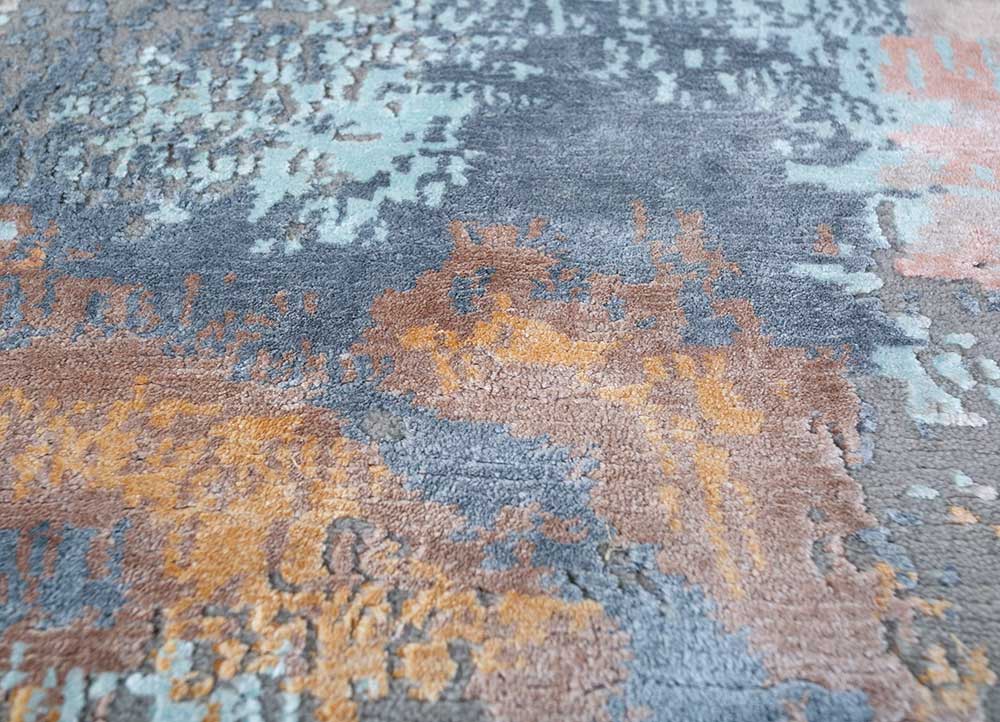 geode grey and black wool and viscose hand knotted Rug - CloseUp