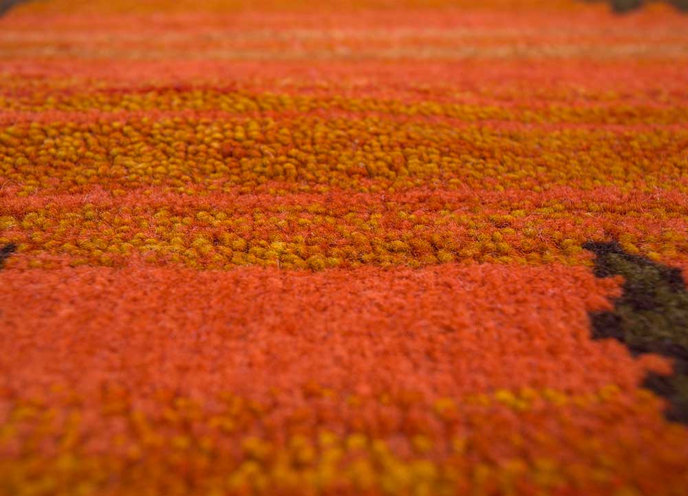 akida red and orange wool hand knotted Rug - CloseUp