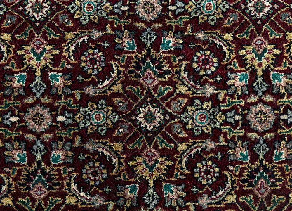 amani red and orange wool hand knotted Rug - CloseUp