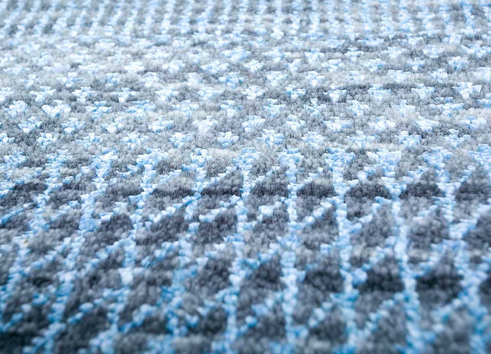 kairos blue wool and viscose hand knotted Rug - CloseUp