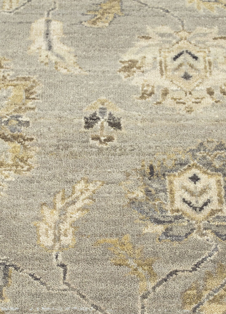 gulnar grey and black wool hand knotted Rug - CloseUp