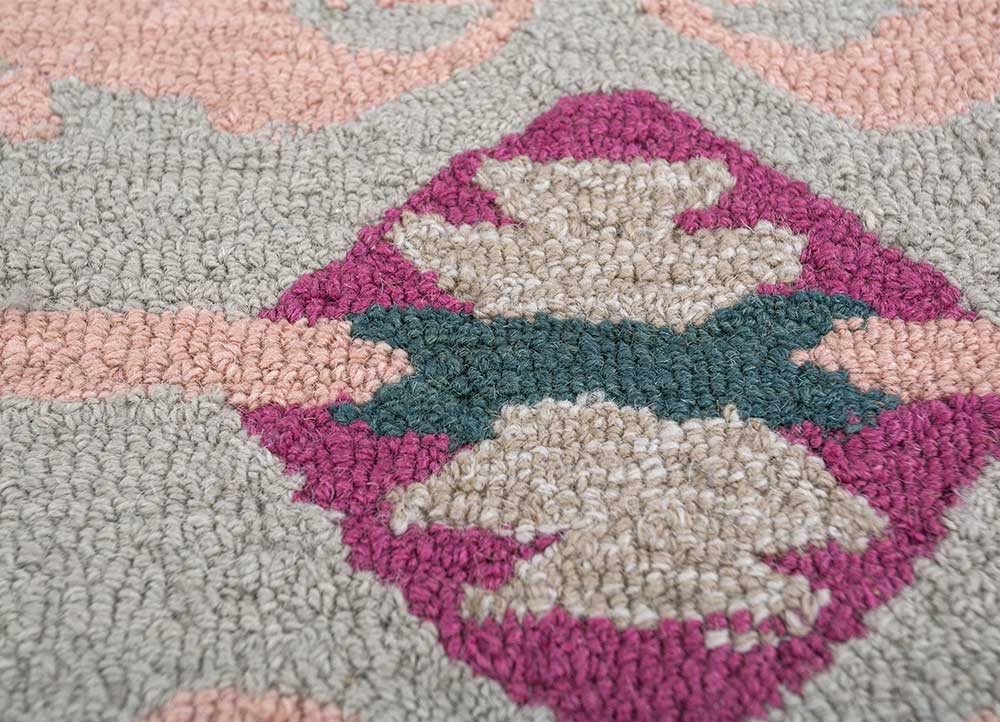 transcend red and orange wool hand tufted Rug - CloseUp