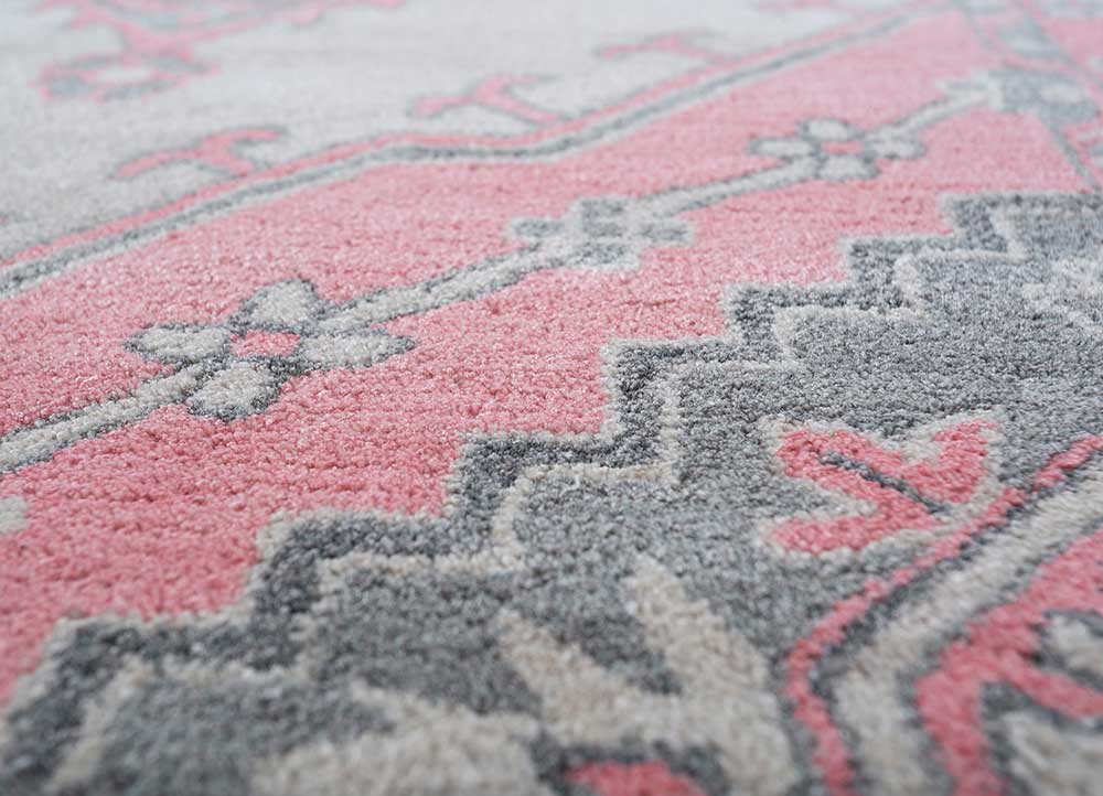 mythos pink and purple wool and viscose hand tufted Rug - CloseUp