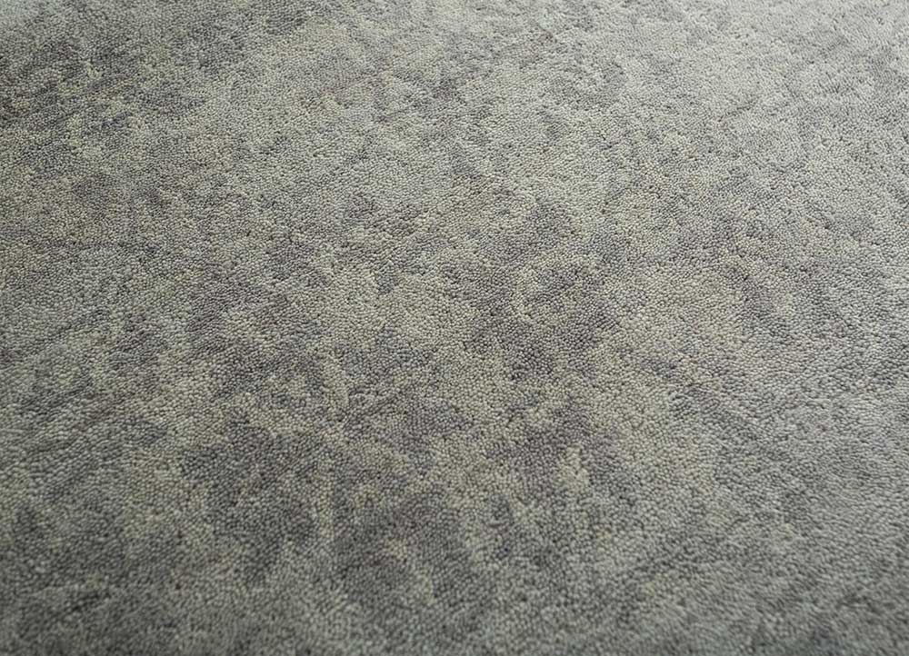 wisteria grey and black wool hand knotted Rug - CloseUp