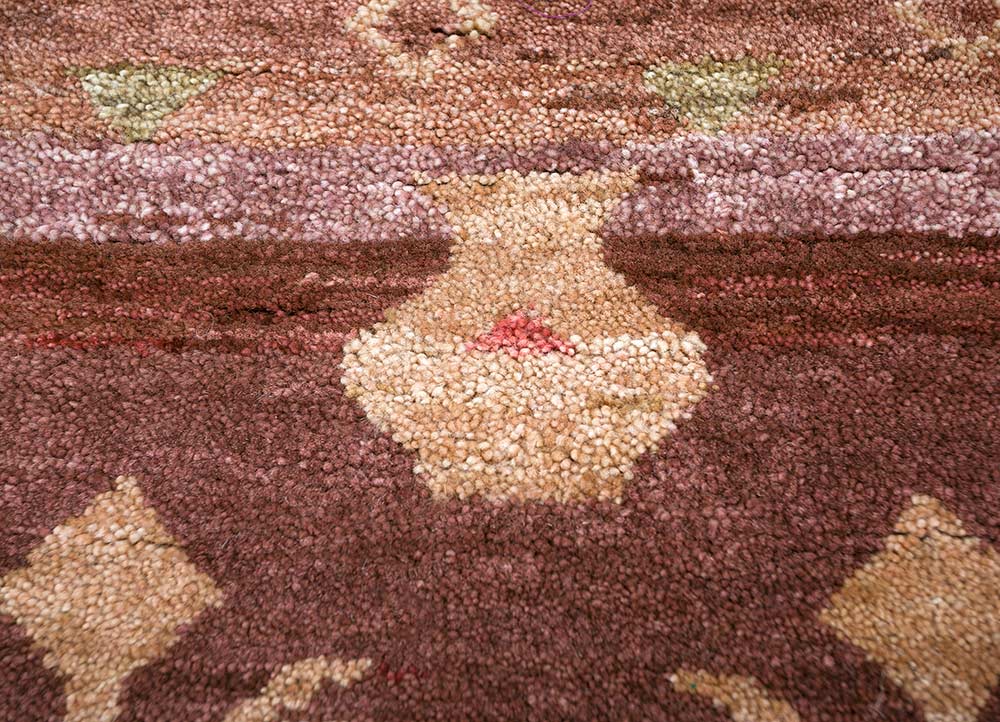manchaha red and orange wool hand knotted Rug - CloseUp