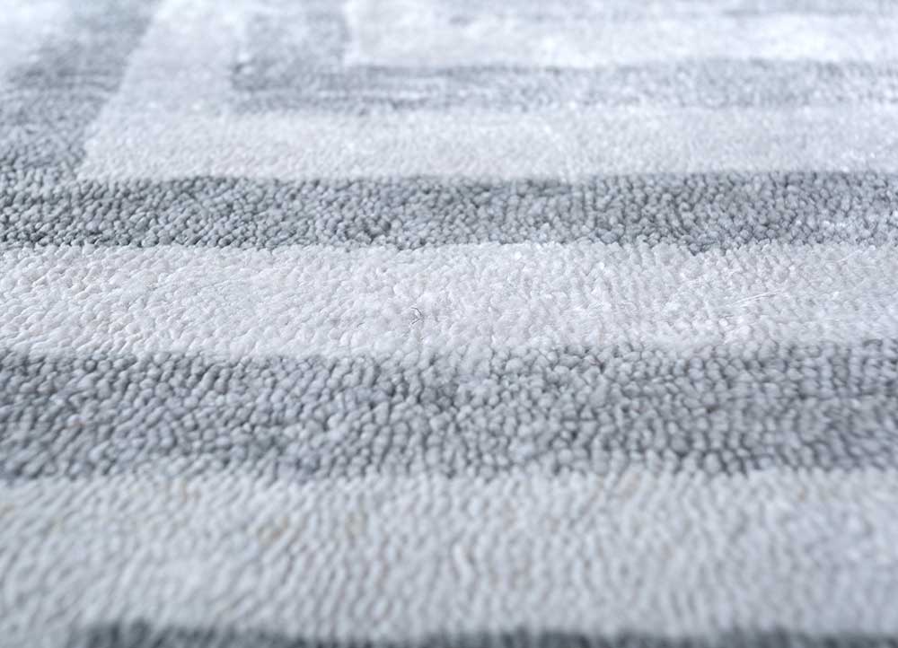 cleo grey and black viscose hand knotted Rug - CloseUp