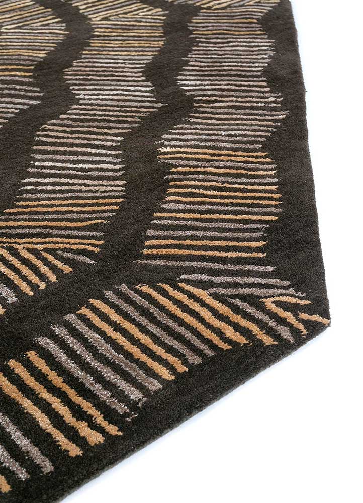 come around beige and brown wool and viscose hand tufted Rug - Corner